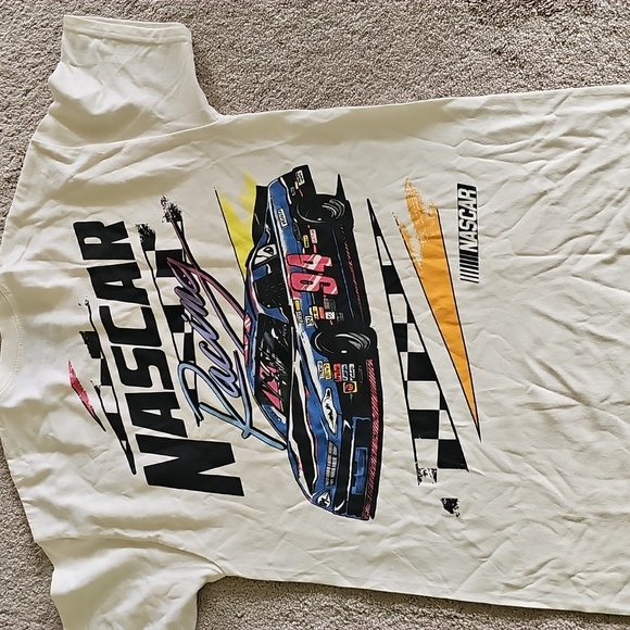 NASCAR Racing Graphic Tee - White - Picture 5 of 8